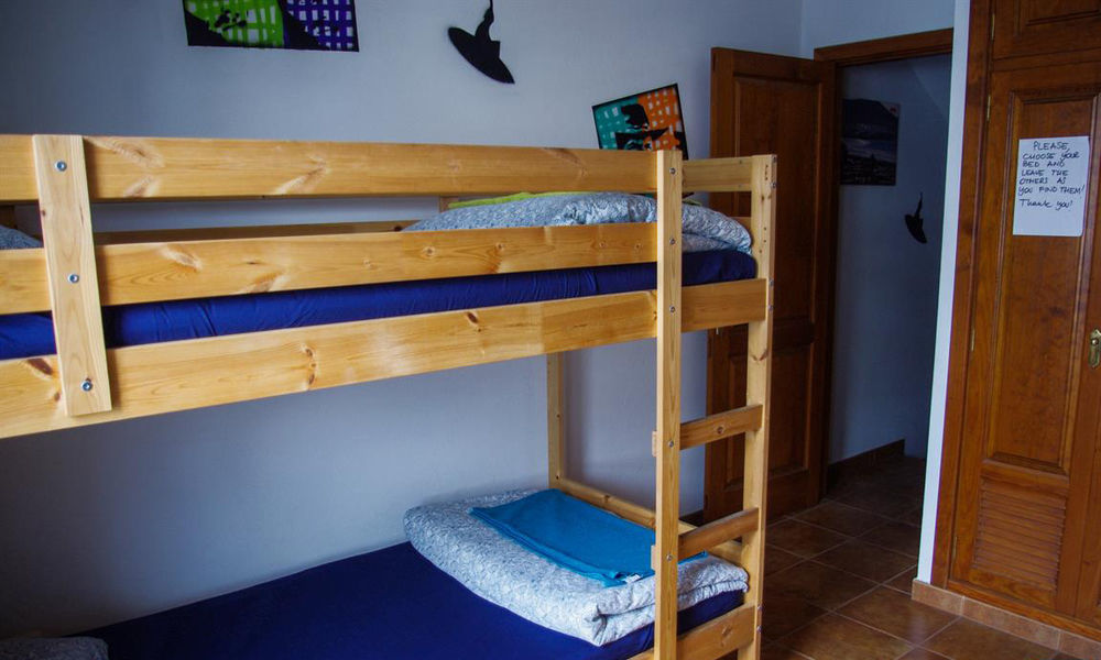 Red Star Surf & Yoga Camp Lanzarote Hostel Φαμάρα Εξωτερικό φωτογραφία